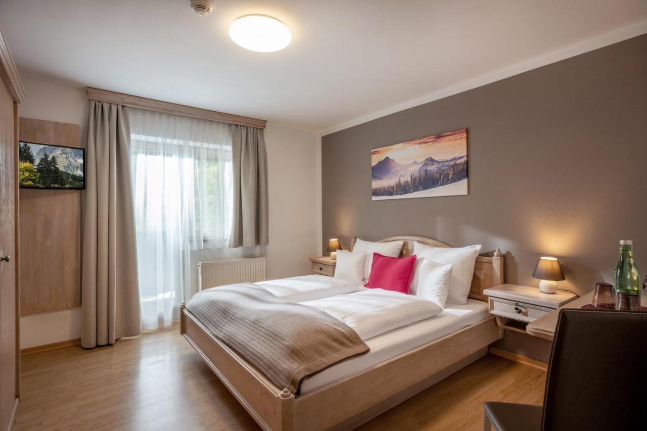Hotel Schmiedboden Оберндорф  Экстерьер фото