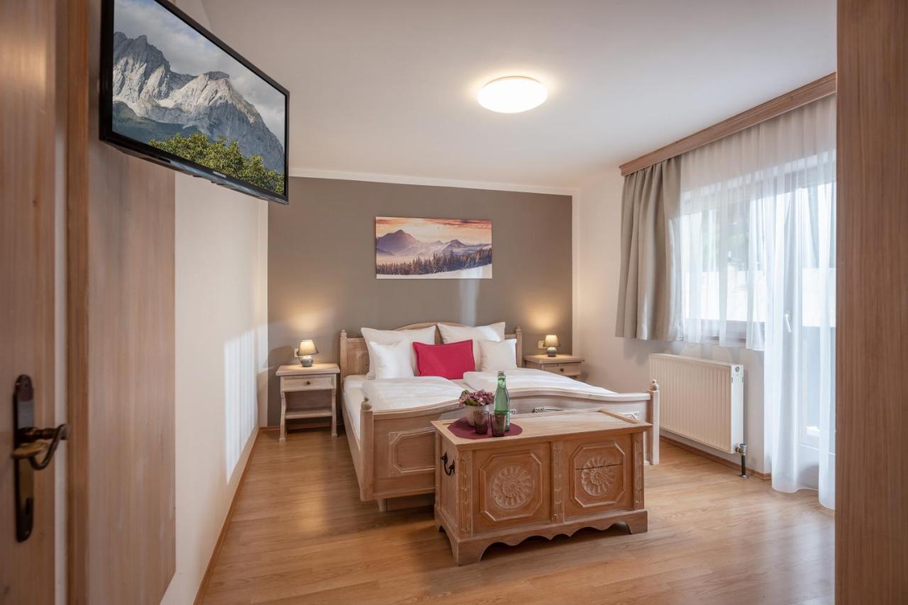 Hotel Schmiedboden Оберндорф  Экстерьер фото